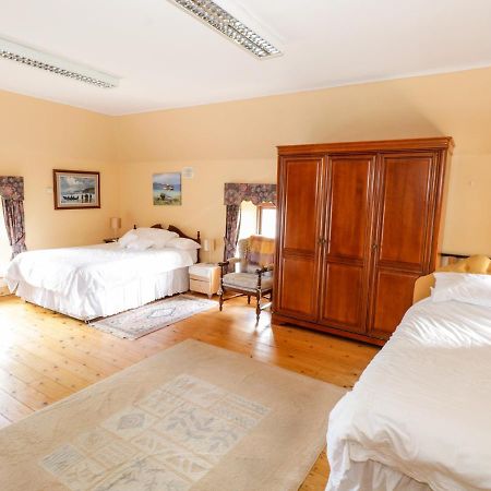 An Maide Ban Villa Cootehill Eksteriør bilde