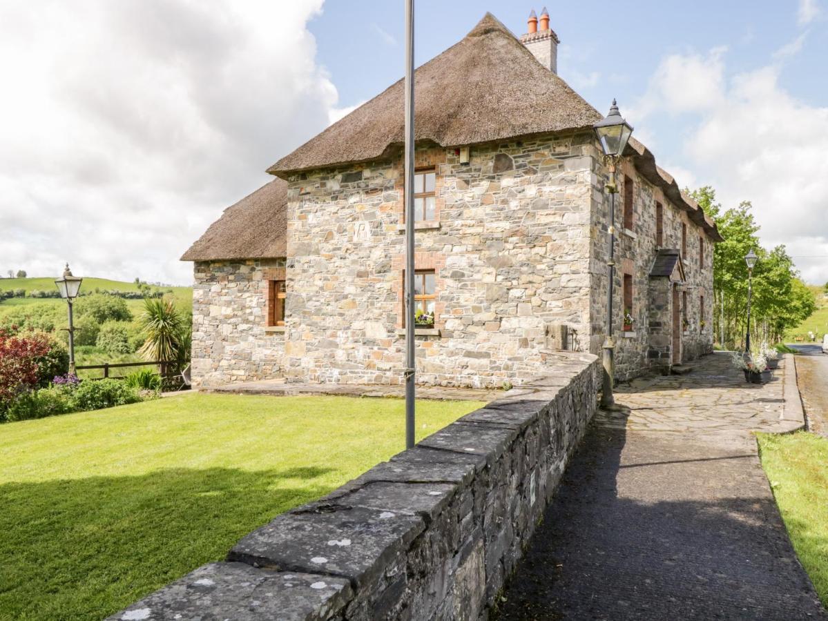An Maide Ban Villa Cootehill Eksteriør bilde